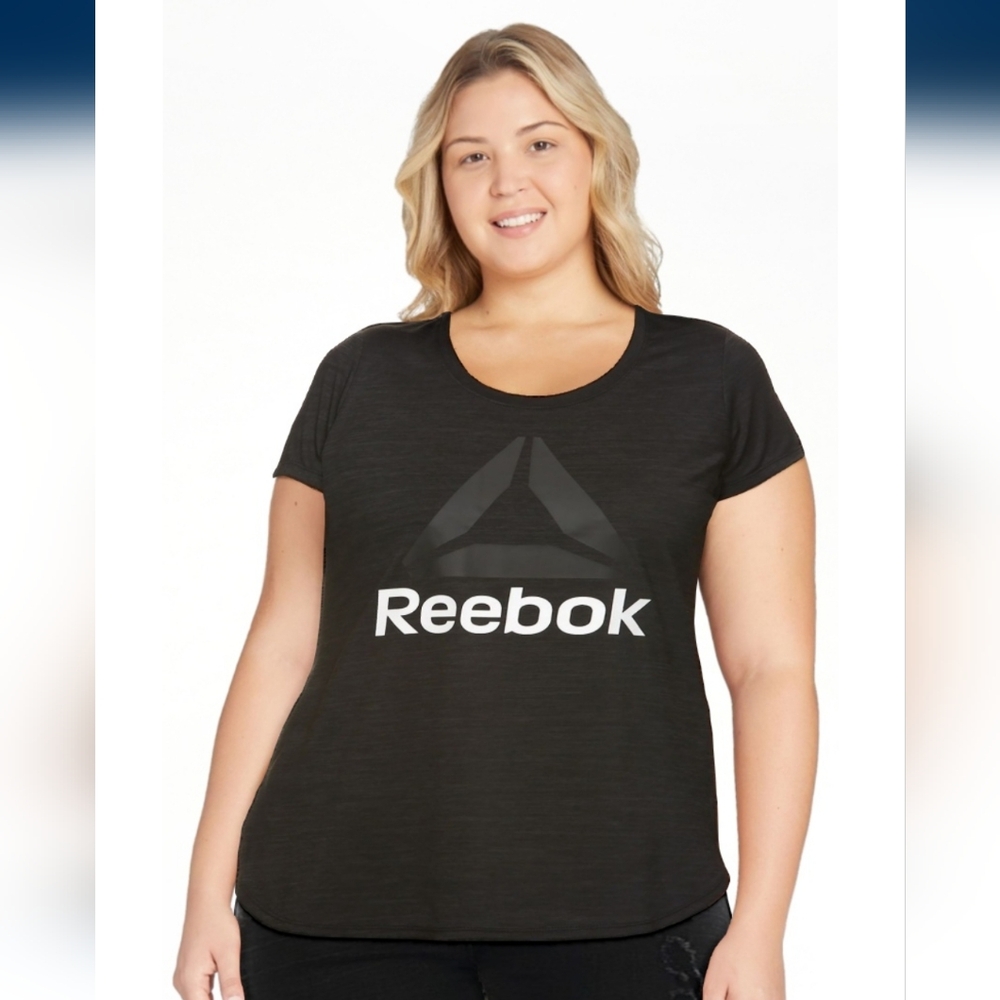Reebok Women's short sleeve top size Large